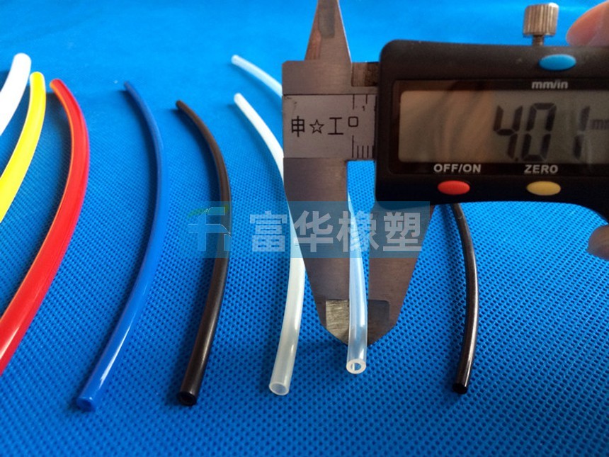 ��ɫ������