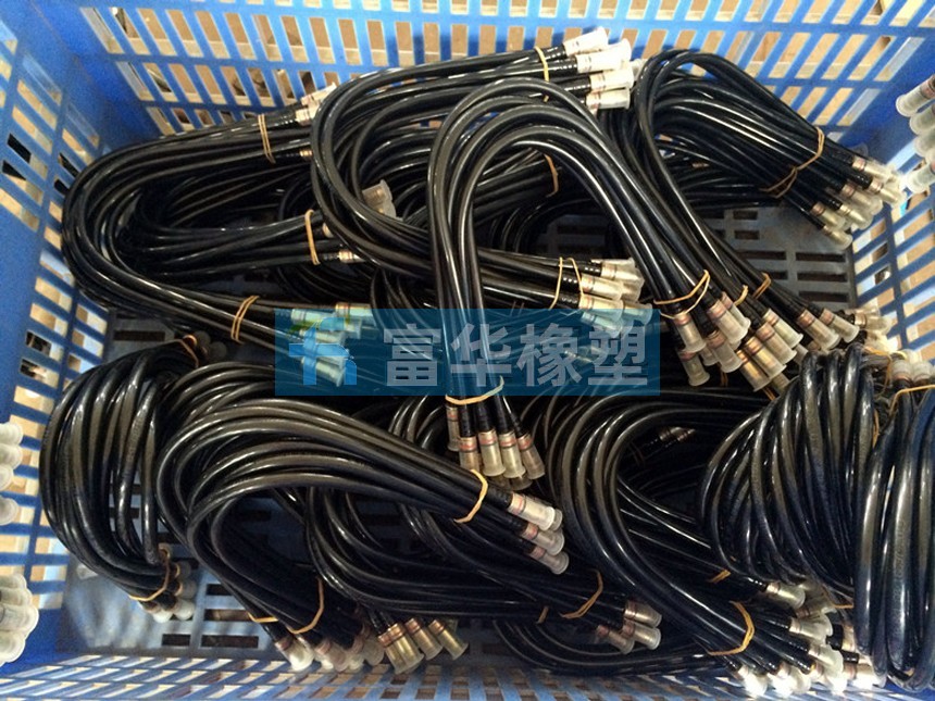 燃油輸送管總成